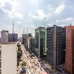 Suíte na Av Paulista c WiFi e ótima localização SP